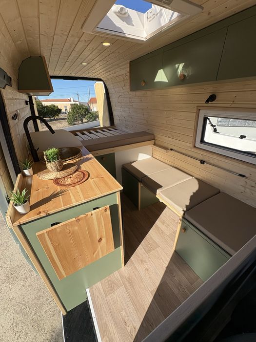 Mercedes sprinter campervan