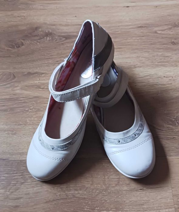 Buty ślubne/komunijne S. Oliver rozmiar 39