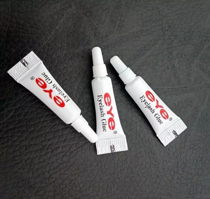 Klej do rzęs wodoodporny 2g EYE Mini