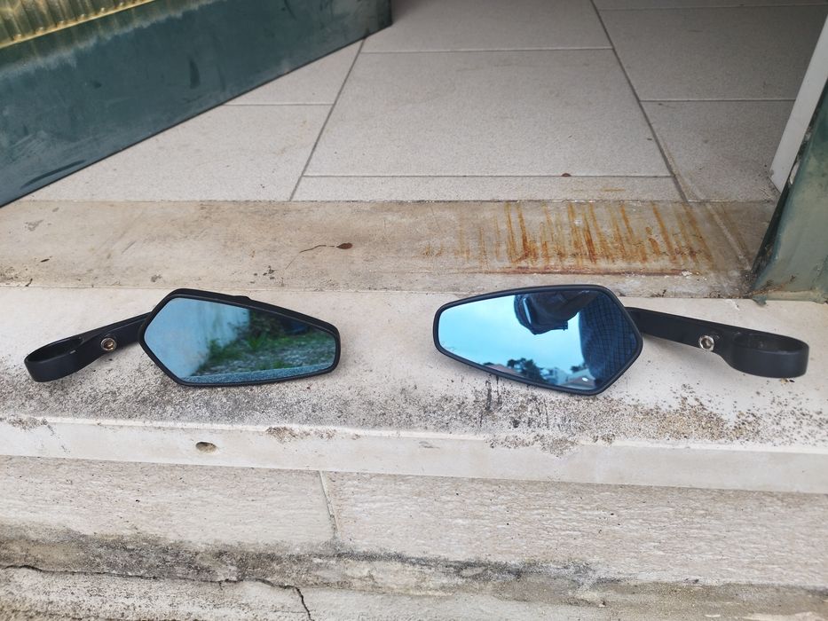 vendo dois espelhos para moto