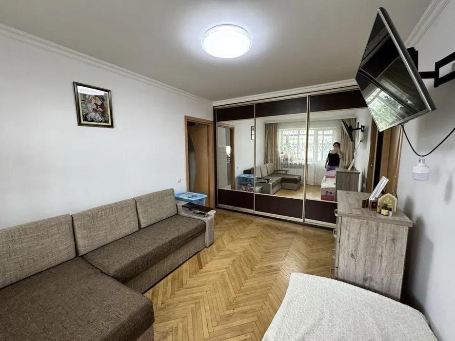 Продаж 2 кімнатної затишної квартири вул Івана Рубчака 6 - View 4