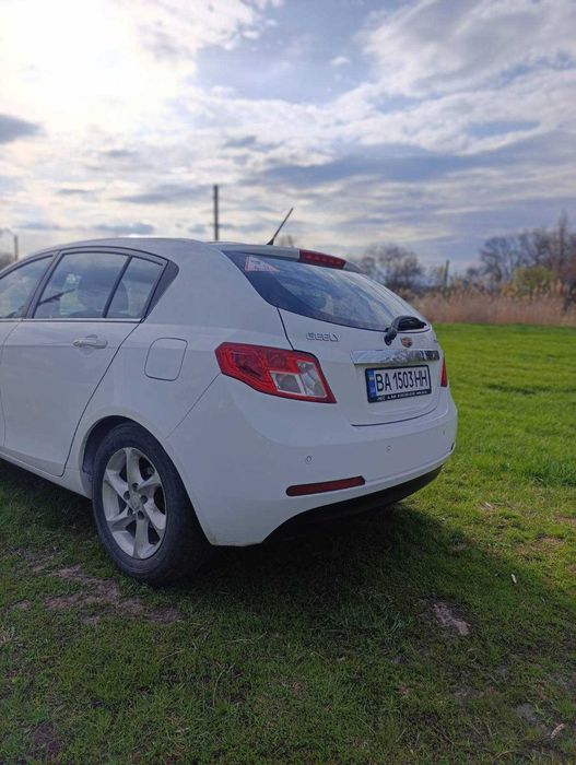 Продам Geely Emgrand EC7-RV