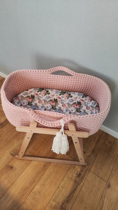 Люлька для немовлят (колиска, кошик)