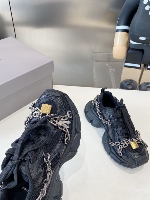 Кросівки Balenciaga Chain Lock чорні