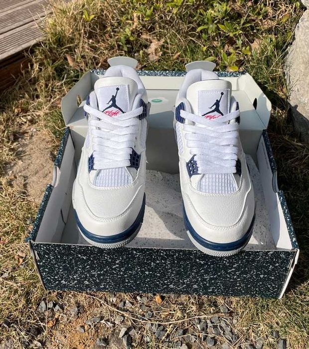 Jordan_4_Retro_Midnight Navy Rozmiar 38