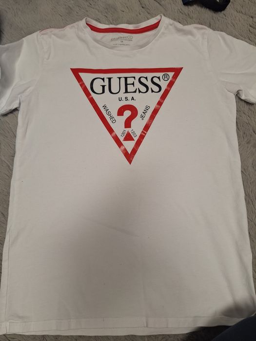 Tshirt Guess  xs  152    9-12lat
