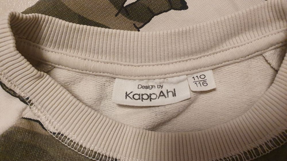 Bluzy chłopięce rozmiar 110/116