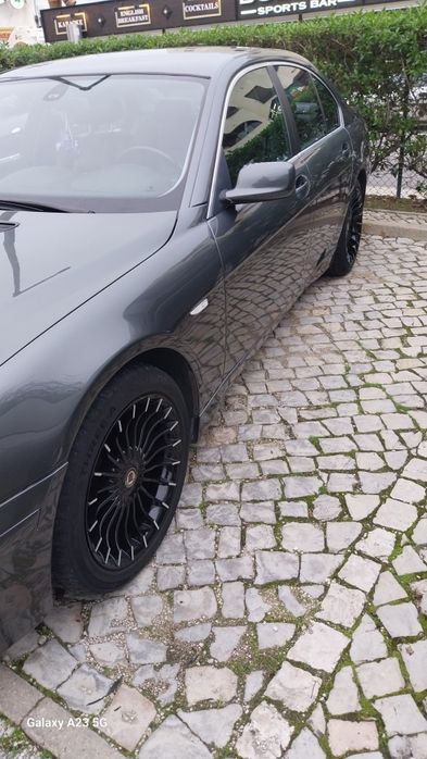 Vendo BMW 730D E65