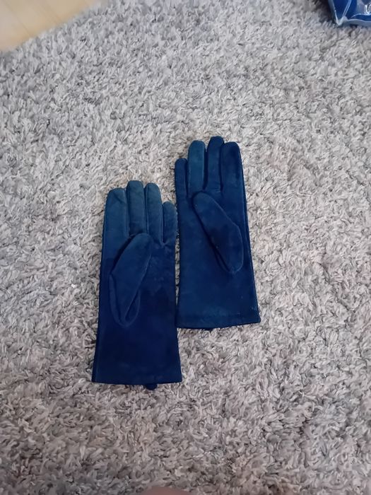 Doskonałej jakości skórzane rękawiczki damskie