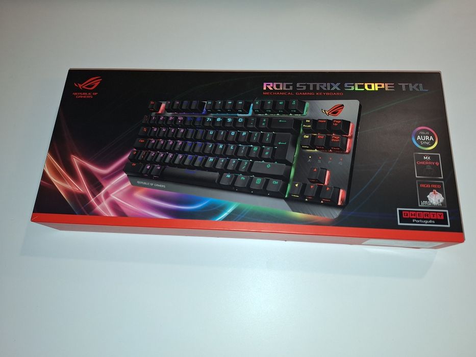 (Na caixa) Teclado Gaming Asus ROG Strix Scope TKL