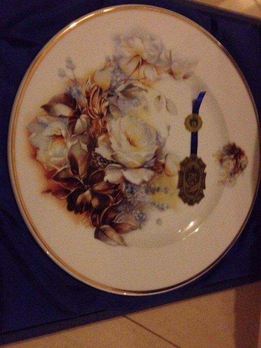 Cake Plate441859884314808320