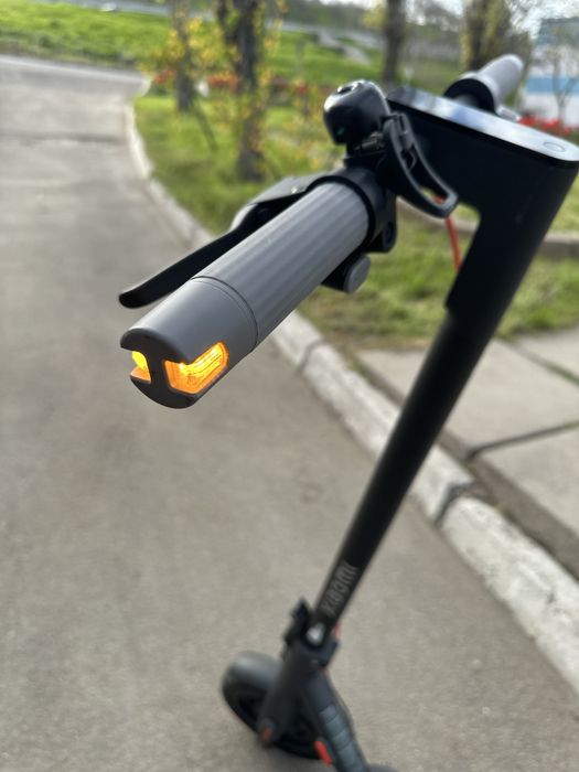 Электросамокат Xiaomi Electric Scooter 4 Pro Gen2