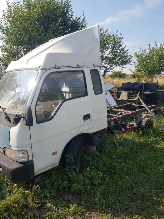 Sprzedam kia 2700