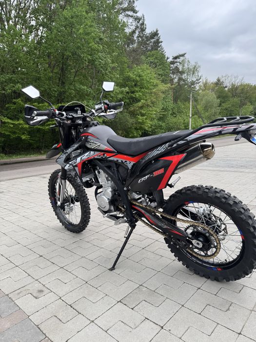 EXDRIVE CRF-300 в дуже гарному стані