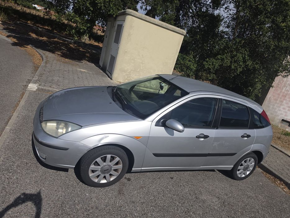 Selling Ford 2004