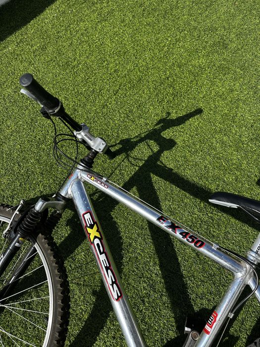 Bicicleta BTT Excess EX450 com Roda 26 para reparar