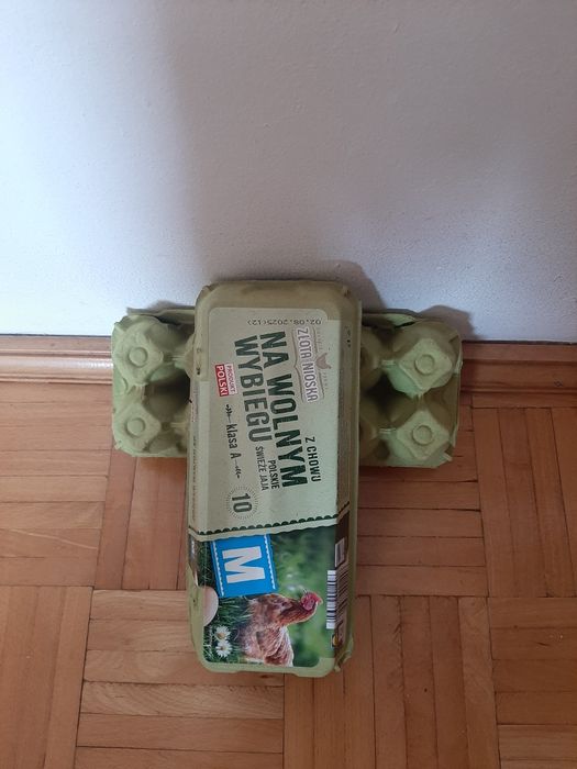 Wytłaczanki na jajka, cena za 14 sztuk
