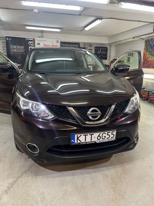 Nissan Qashqai Nissan Qashqai  Salon Polska