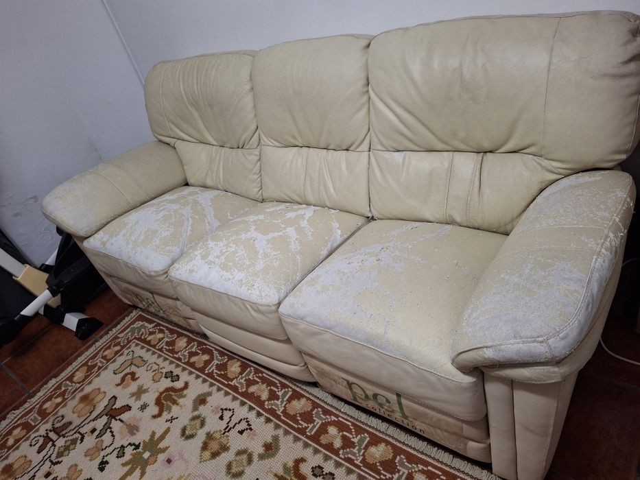 Sofá com 2 partes rebativeis