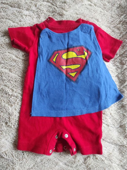 Rampers body Superman z peleryną 62