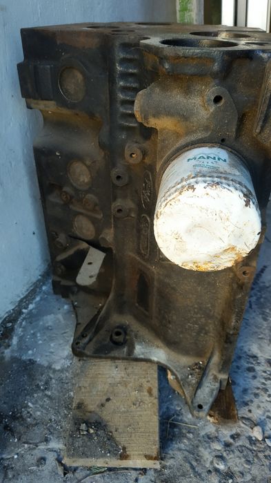 Блок двигателя Ford