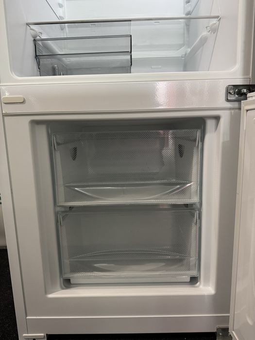 Холодильник Miele KD 12625 S