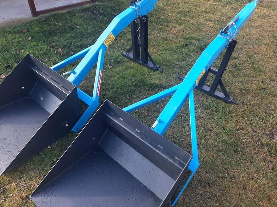 Widły na tył ciągnika podnośnik tuz do bel łycha producent DOSTAWA