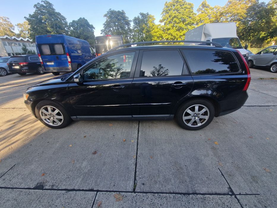Volvo V50