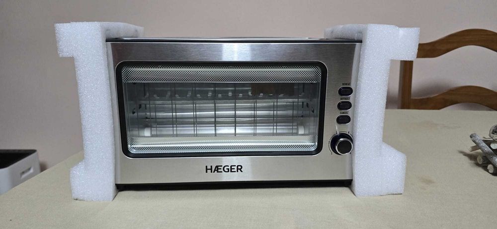 Torradeira HAEGER (Com janela de vidro) NOVA