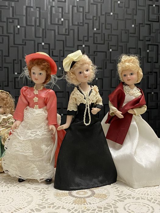 Кукла. Статуэтка.