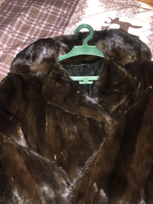 Натуральна норкова шуба, цільна норка