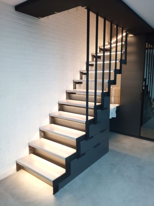 Деревянные ступени.  Ступени для лестниц