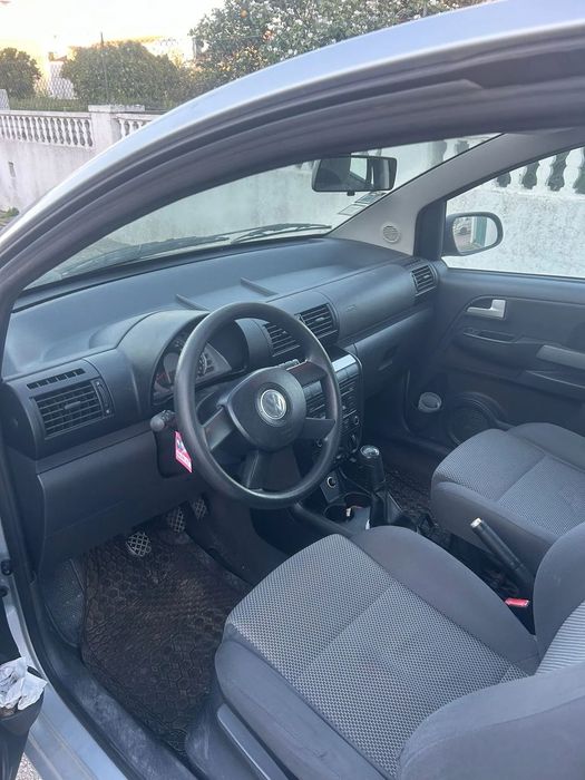 VW Fox 1.2 T.Liso