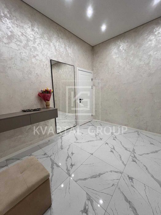 ЧУДОВИЙ стильний двоповерховий будинок з гаражем/СЕРТИФІКАТ/без комісі