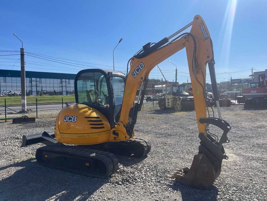 Міні екскаватор JCB 8055RTS 2013 року