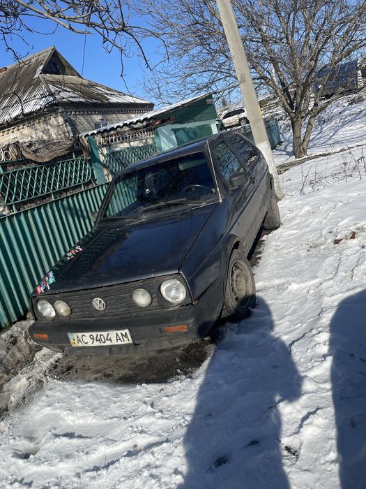 Продам гольф 1.6 бенз