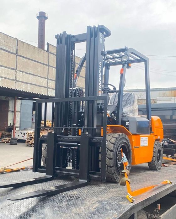 Вилочний Погрузчик Навантажувач дизель електро газ Hangcha Hyundai