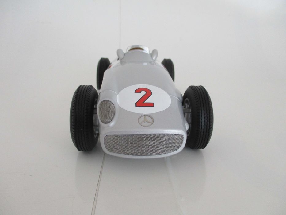 Miniatura MERCEDES-BENZ W196 
Formula  1