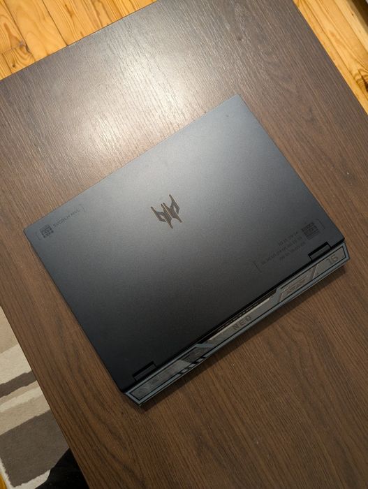 Laptop Acer Predator Helios Neo 16 PHN16-72-97H8