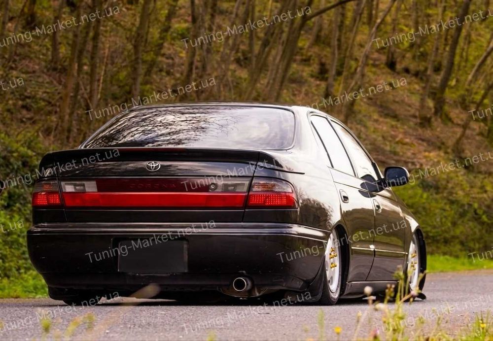 Спойлер на крышку багажника Toyota Carina E T190 sedan liftback, Тюнинг Тойота Карина Е Седан Хэтчбек