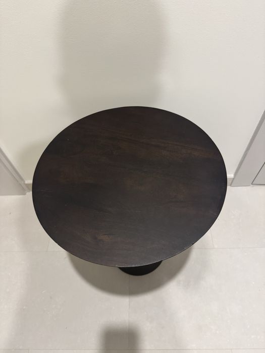 Drewniany stolik pomocniczy Zara Home