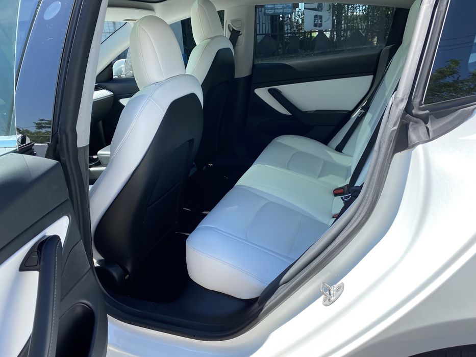 Продам Tesla 3 2020