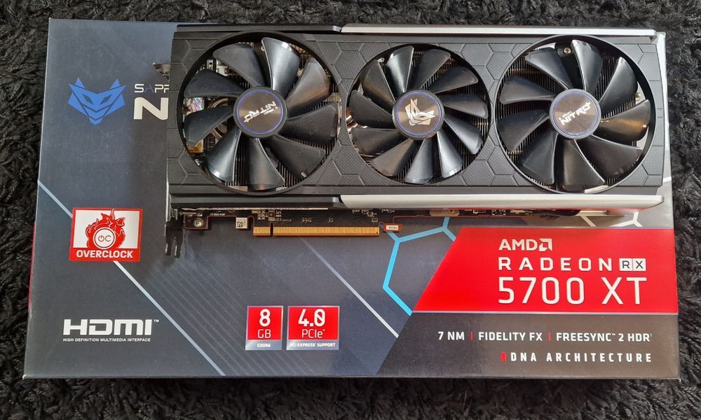 Placa Grafica Sapphire Nitro AMD 5700 Xt GDDR6