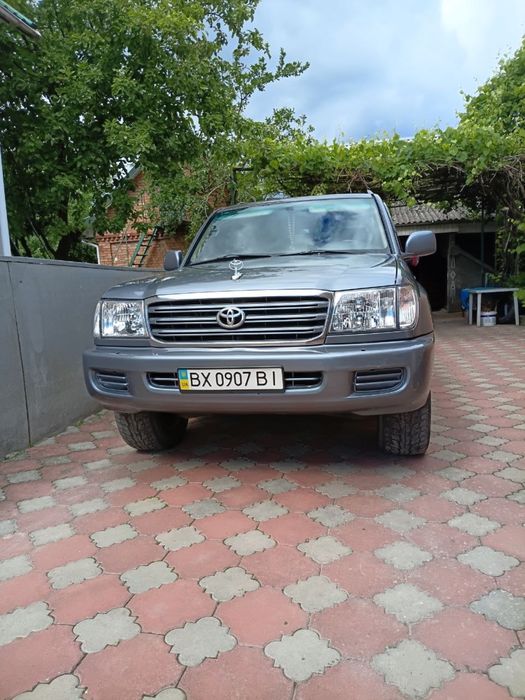 Toyota Land Cruiser 100 Рейстайлінг