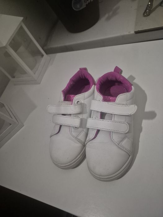 Adidasy r.28 dla dziewczynki