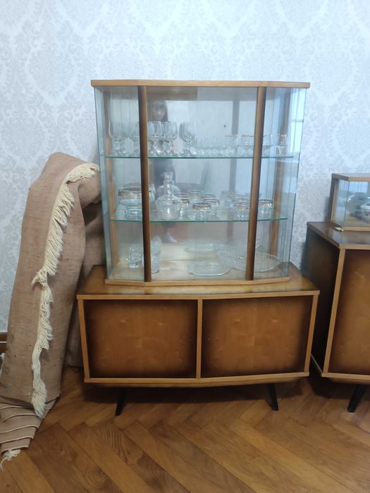 Witryna Komoda PRL fornir