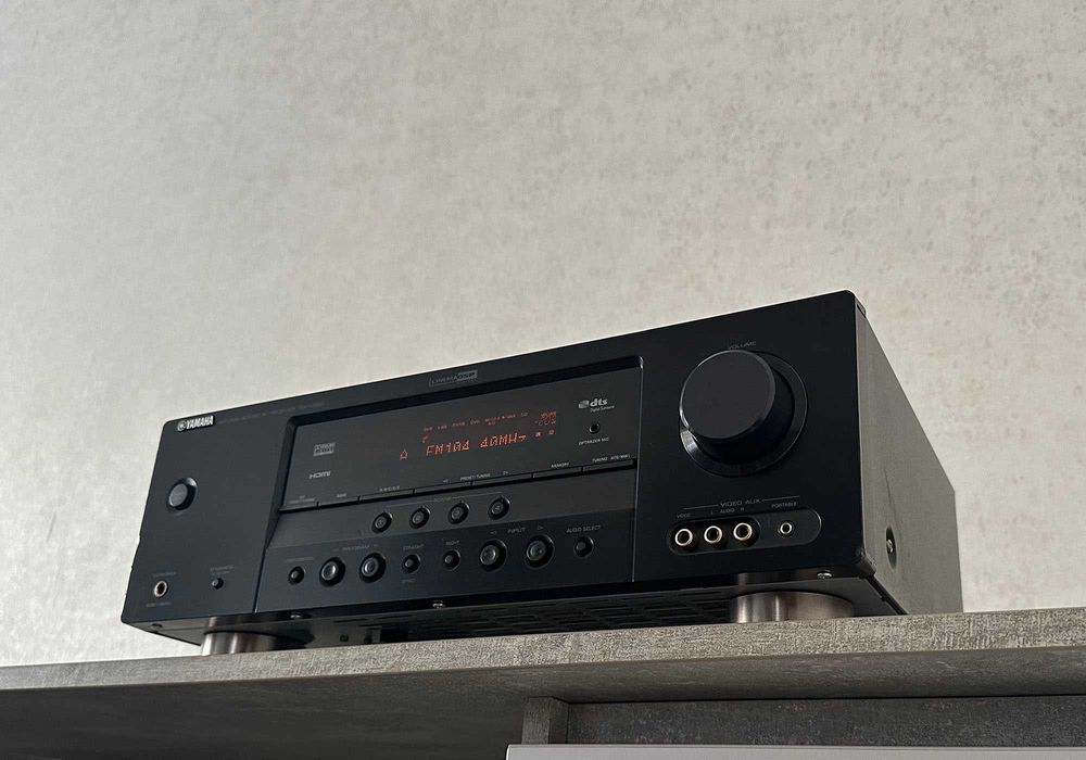 Ресивер Yamaha RX-V363 (5 × 135 Вт / 6 Ом / ЦАП / пульт керування)