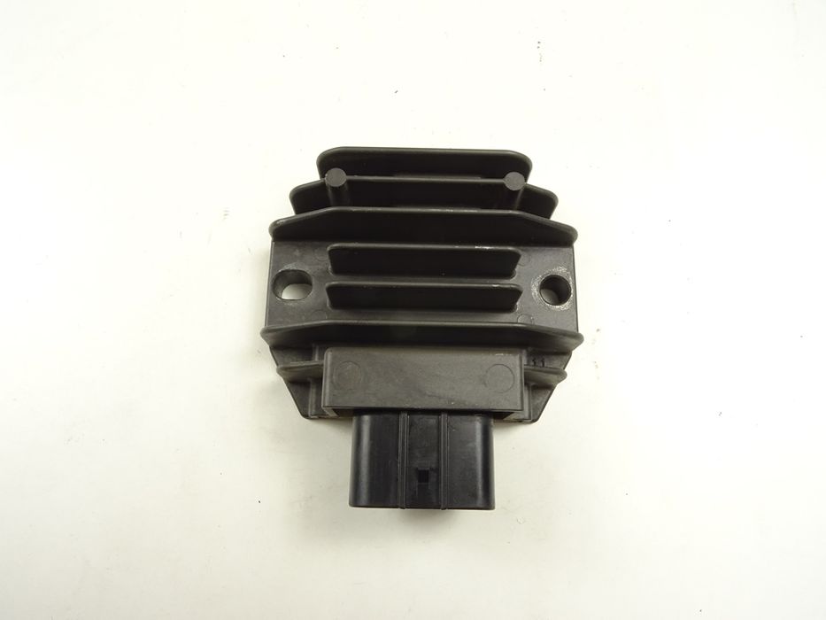 honda cb 300 19 regulator napięcia fh022ba