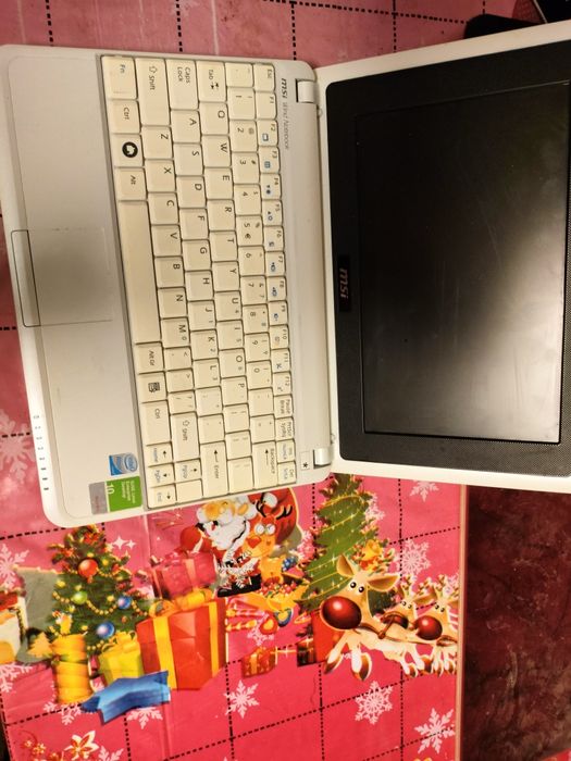 Laptop w bardzo dobrym stanie