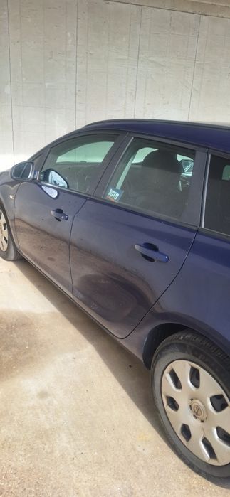 Astra moto Isuzu